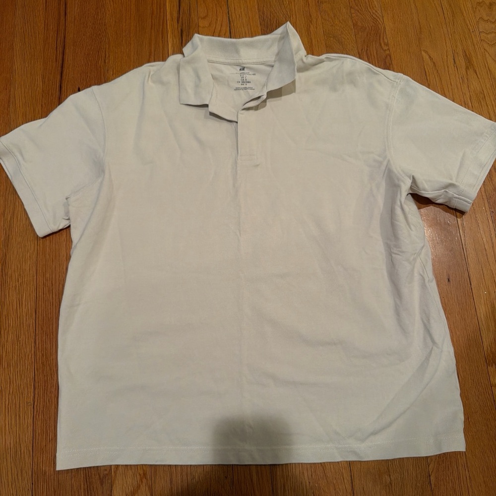 H&M Cream Polo Shirt Relaxed Fit Size Large #summer #work #preppy #skater #cool